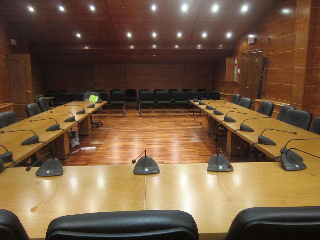 Hospederia Palacio Papa Luna Illueca Bagian luar foto